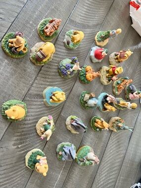 Winnie the Pooh Mini Figurine Set - Assorted Yellow Collectible Characters